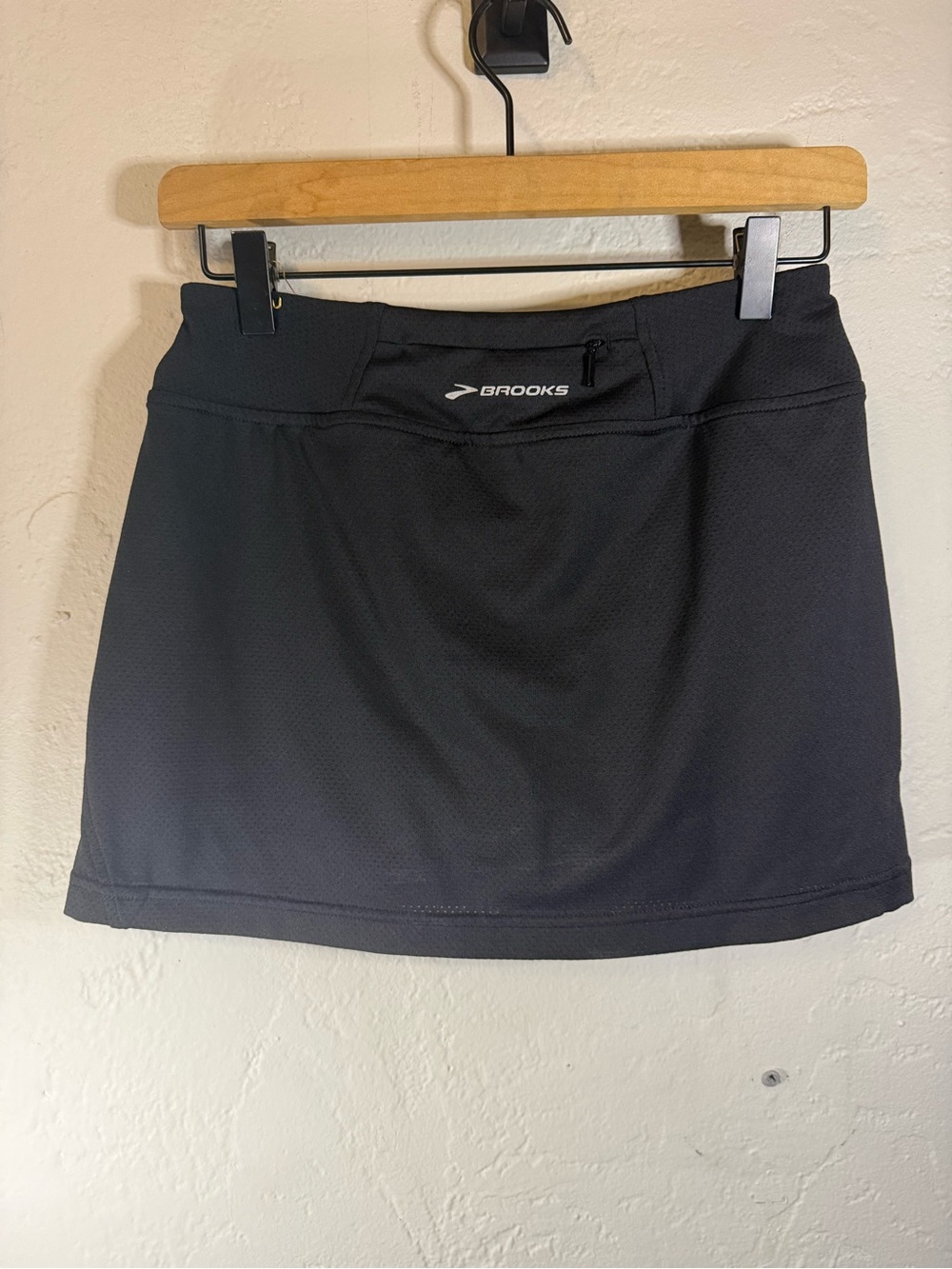 Brooks Women's PR Mesh Skort - Picture 4 of 6